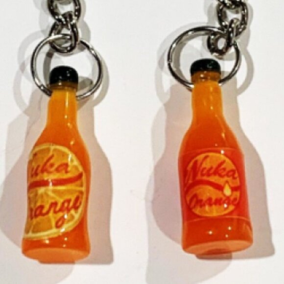 Fallout 4 Nuka Cola Orange Keychains - Variety Labels - Picture 4 of 12